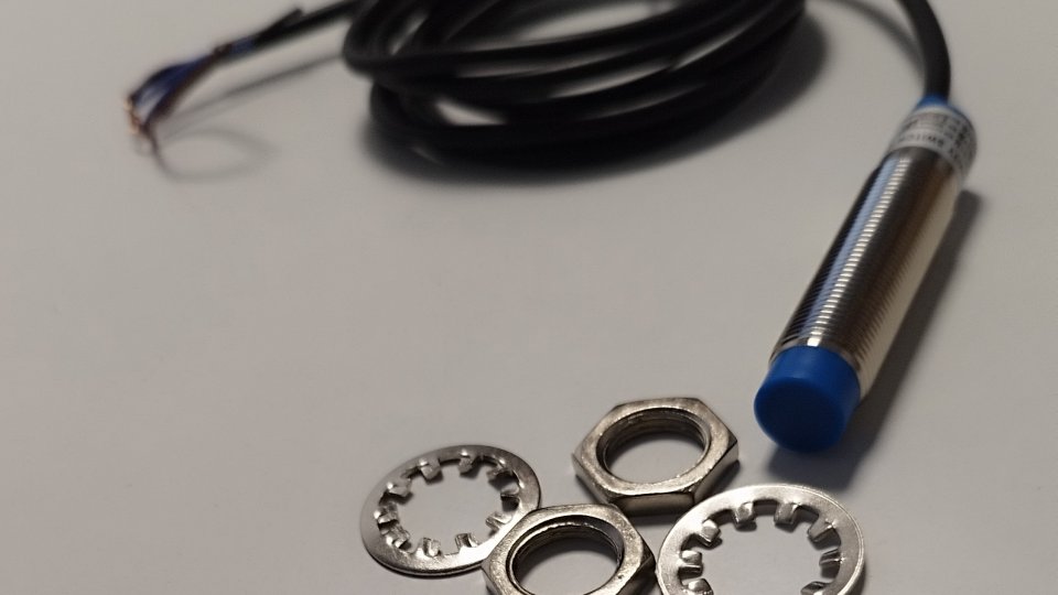 Inductive Proximity Sensor Επαγωγικοί Αισθητήρες AK4U8