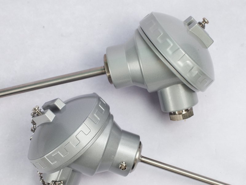 TEMPERATURE, WATER, PRESSURE & OIL CONTROLLER