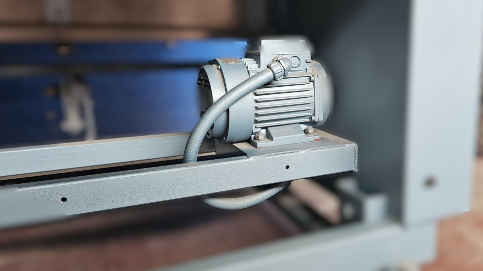 ΣΤΑΚΕΡ STACKER AK4U 8