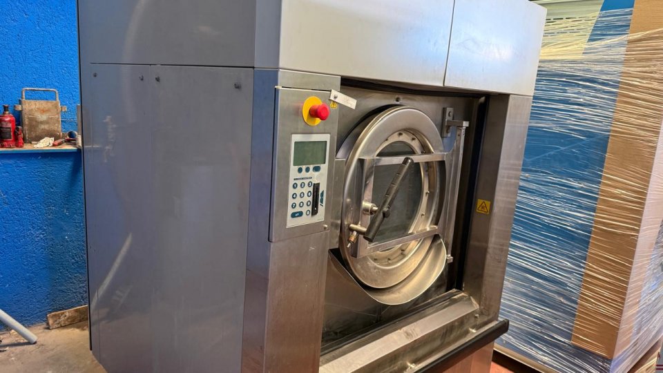 Πλυντηριο eLECTROLUX 40 Kg_2