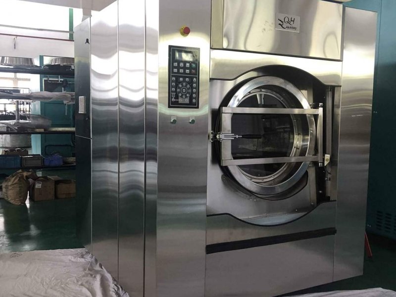 EQUIPMENT OF INDUSTRIAL WASHERS