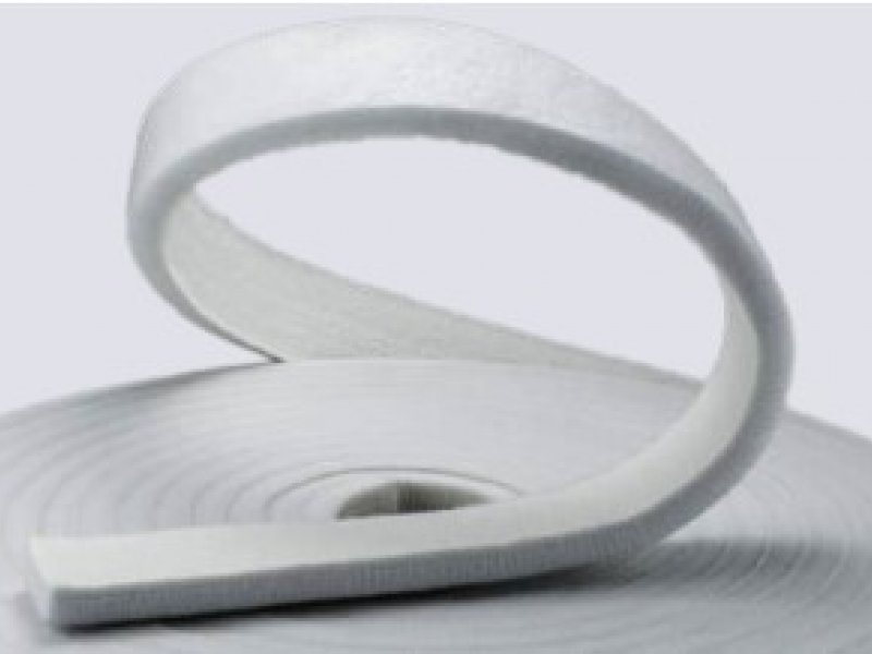 COVERING FOR IRONER PRESSURE ROLL